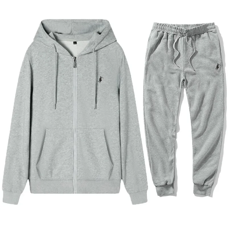 Completo Sportivo Uomo 2026: F - Embroidery Set recensione e prezzo