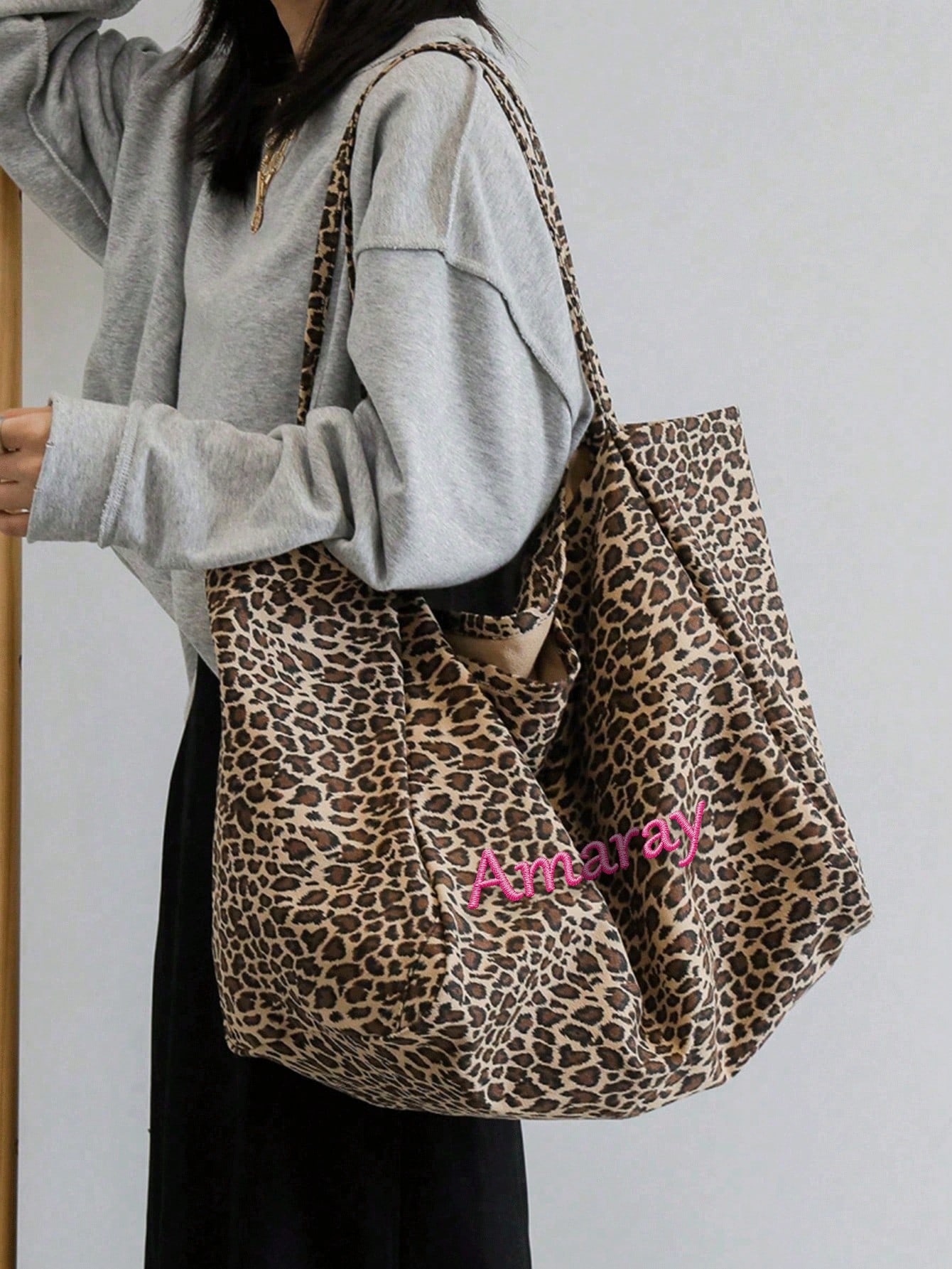 Borsa tote con stampa leoparda - Embroidery Name recensione e prezzo